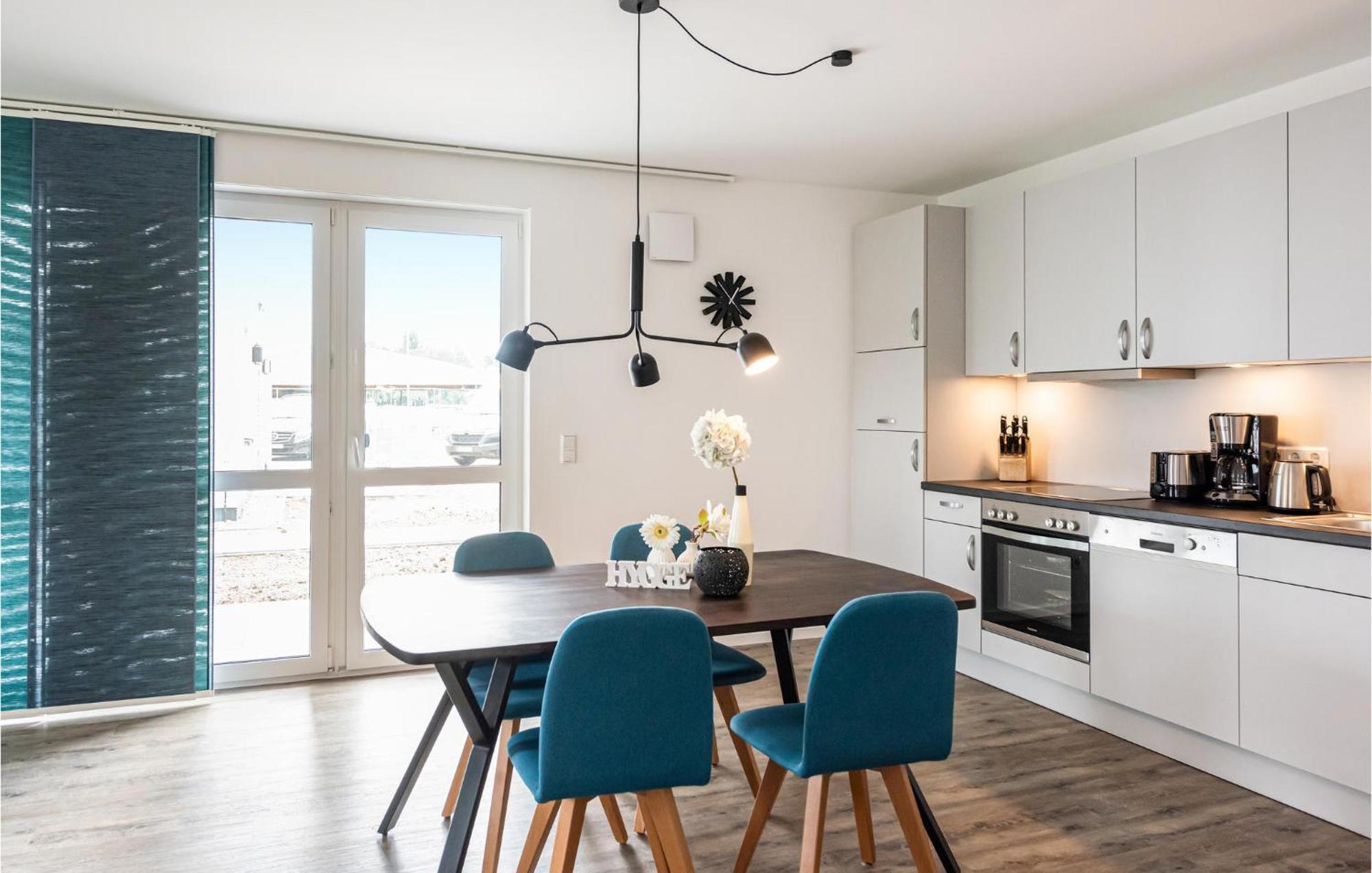 Nice Apartment In Rechlin With House Sea View Bagian luar foto